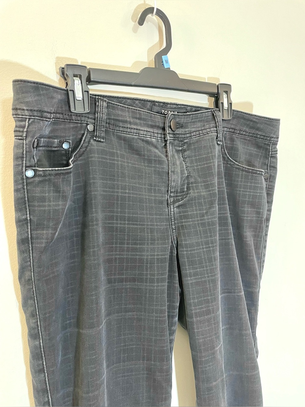 Thrashed Torrid Plaid Grey Jeans Sz 16R